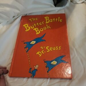 Dr. Seuss The Butter Battle Book - Orange and Blue
